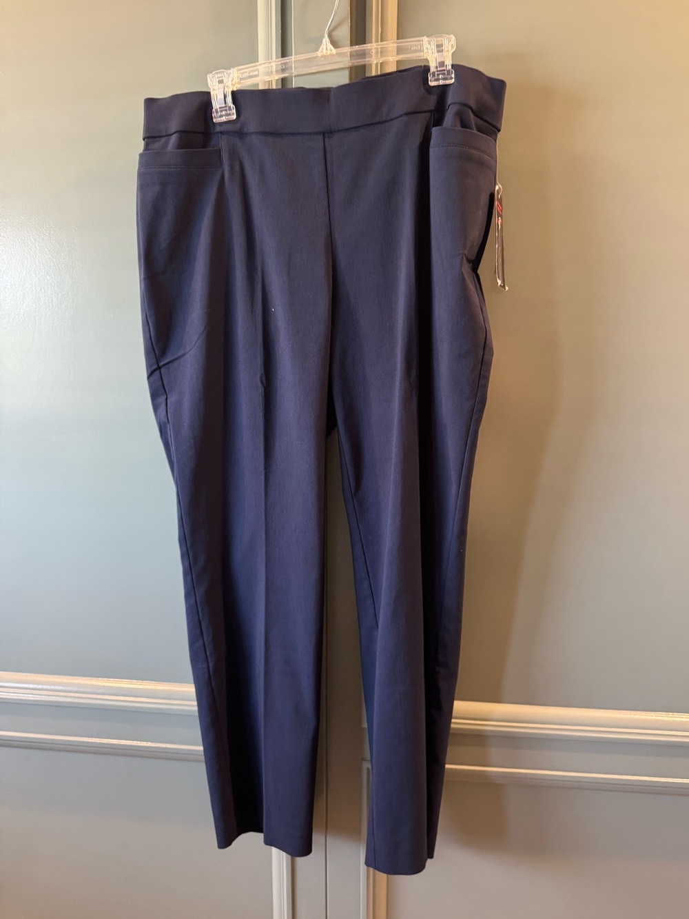 NWT. Briggs New York Navy Pull-On Trousers with Comfort Waistband - Size 16WS
